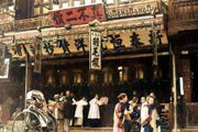 上海老照片：1900年，南京路的店鋪只有兩層，洋女人穿漢服逛街引入注目