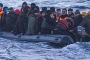 大批難民偷渡英國,六人半路喪命! 英政府: 嚴打! 但人道主義,掉海里的我們也救&#8230;