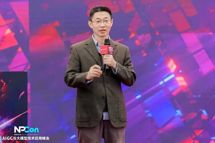 華為雲智慧化軟體研發首席專家 王千祥