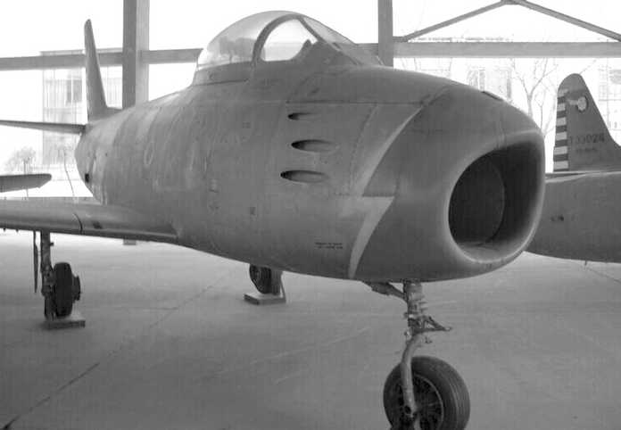 一代名機——F-86F「佩刀」