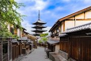 徹底擺爛了？外國遊客擠爆日本各地，京都卻帶頭喊話：求求都別來了！