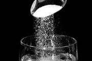 為何一斤鹽溶於一斤水，很難得到兩斤總重？