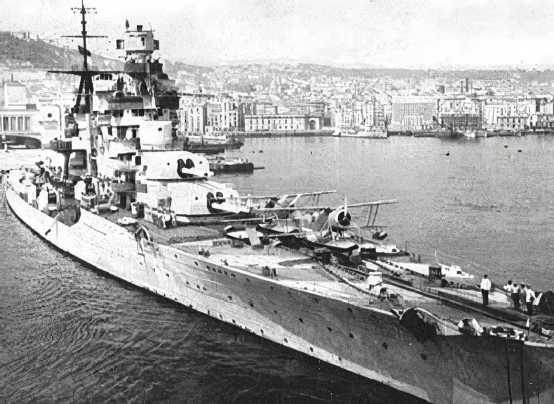 在馬塔潘角海戰中最終沉沒的義大利海軍「波拉」號重巡洋艦