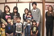 日本31歲超級媽媽嫁19歲年下男！養7個孩子，還和女兒同一天生娃？窒息…