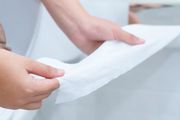 溼廁紙可以用來擦嘴嗎？和普通紙巾有什麼區別？一文讀懂！