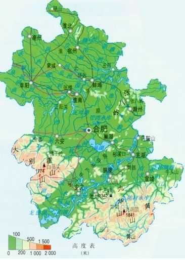 合肥介於長江和淮河之間，位於全省中心位置