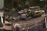 現場曝光！雪梨3名私校學生被撞飛，1人腿骨骨折！而18歲的肇事司機，竟然揚長而去&#8230;